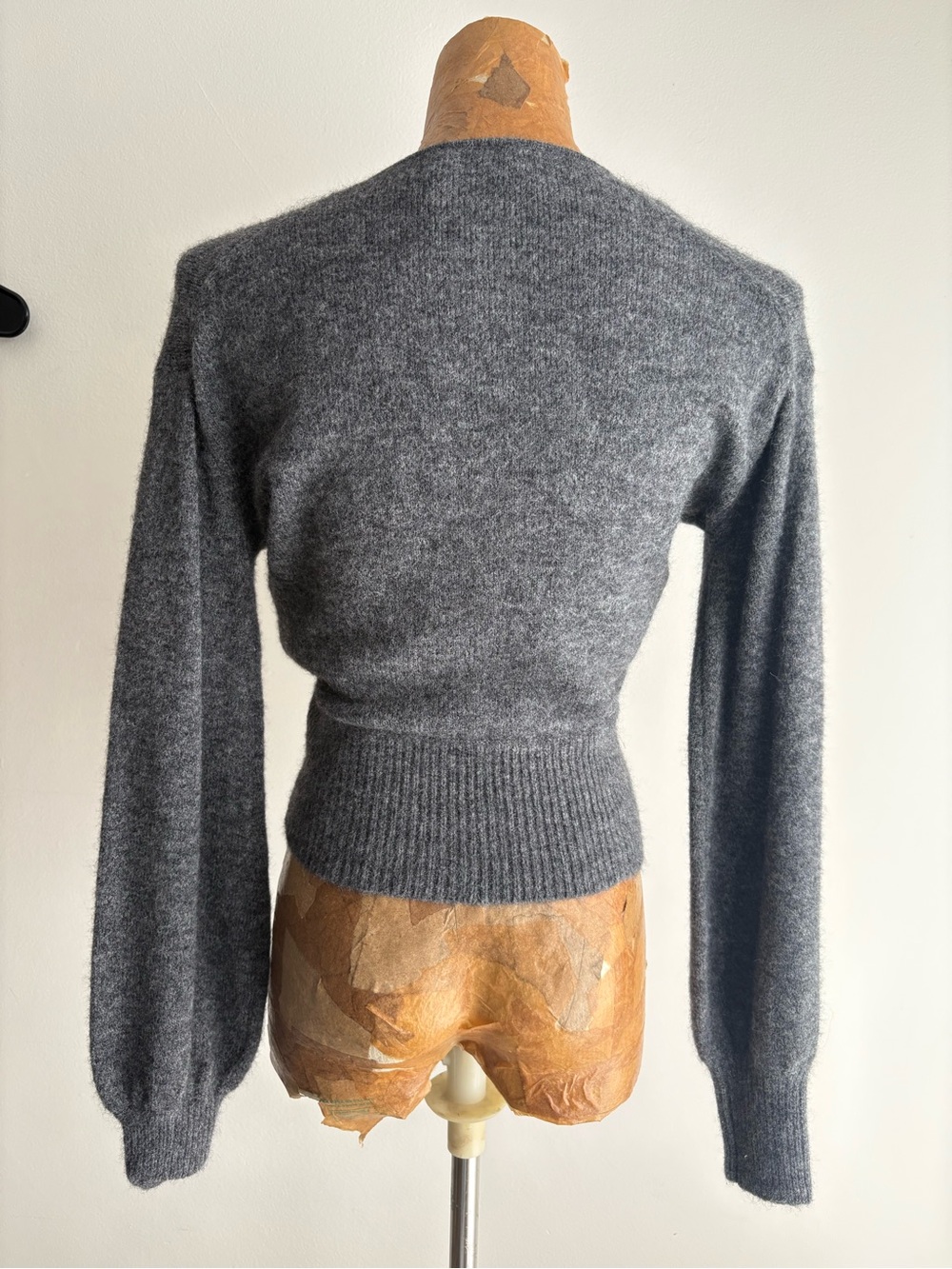 NWT Wilfred Aritzia Heather Charcoal Wrap Sweater 2XS - Picture 8 of 9